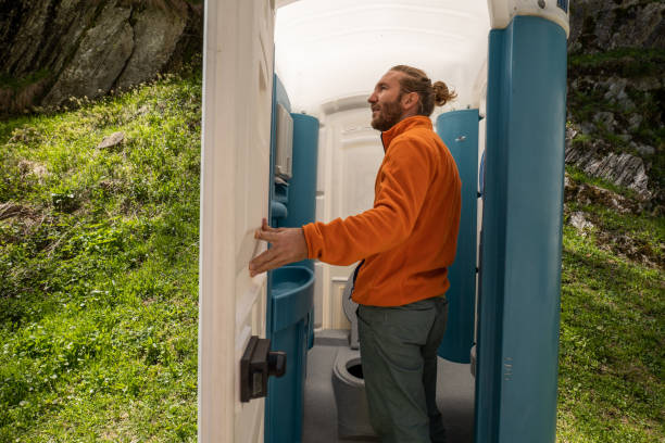 Best Porta potty delivery and setup  in Level Plains, AL